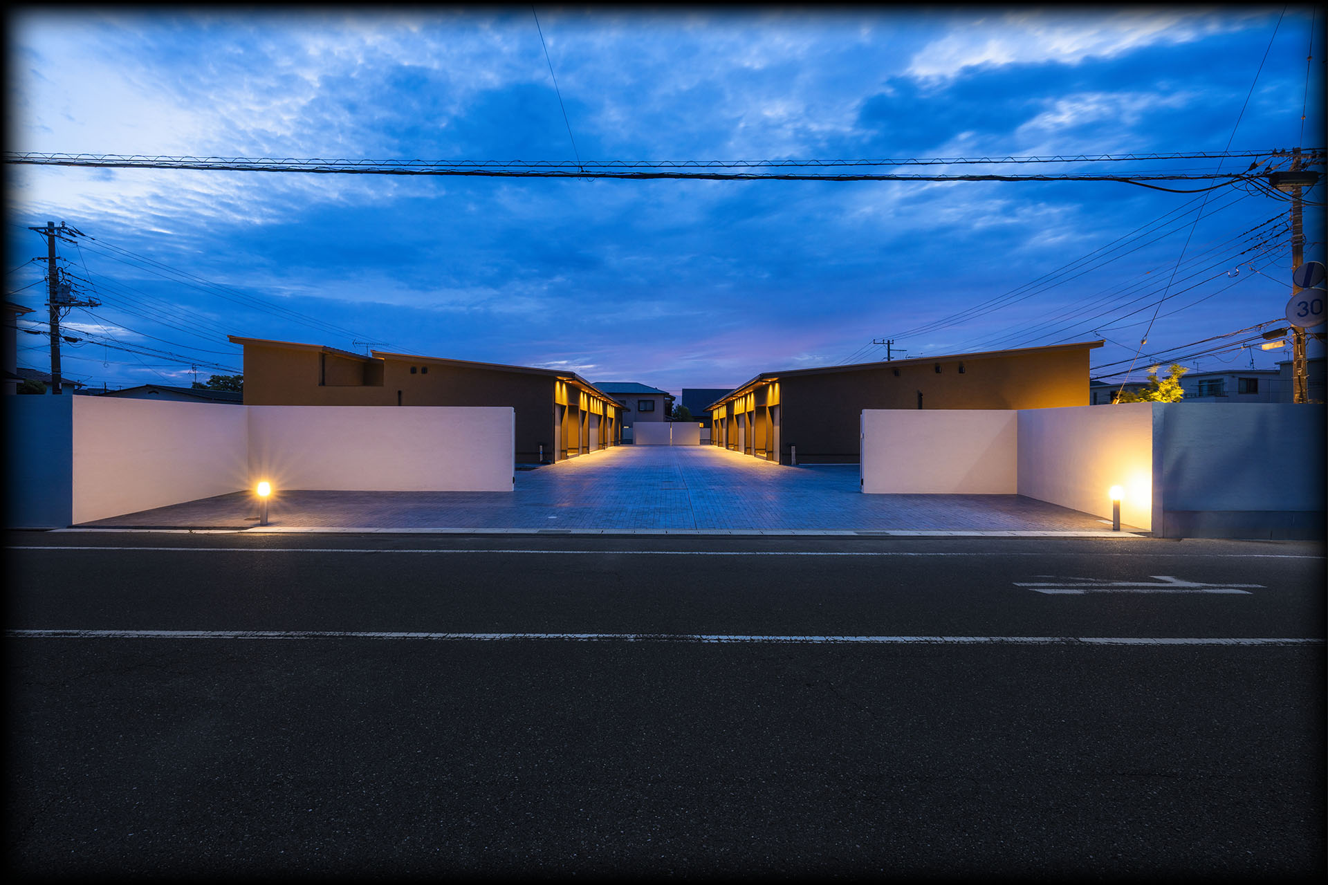 賃貸ガレージハウス「Garesidence 木更津 The Retreat」